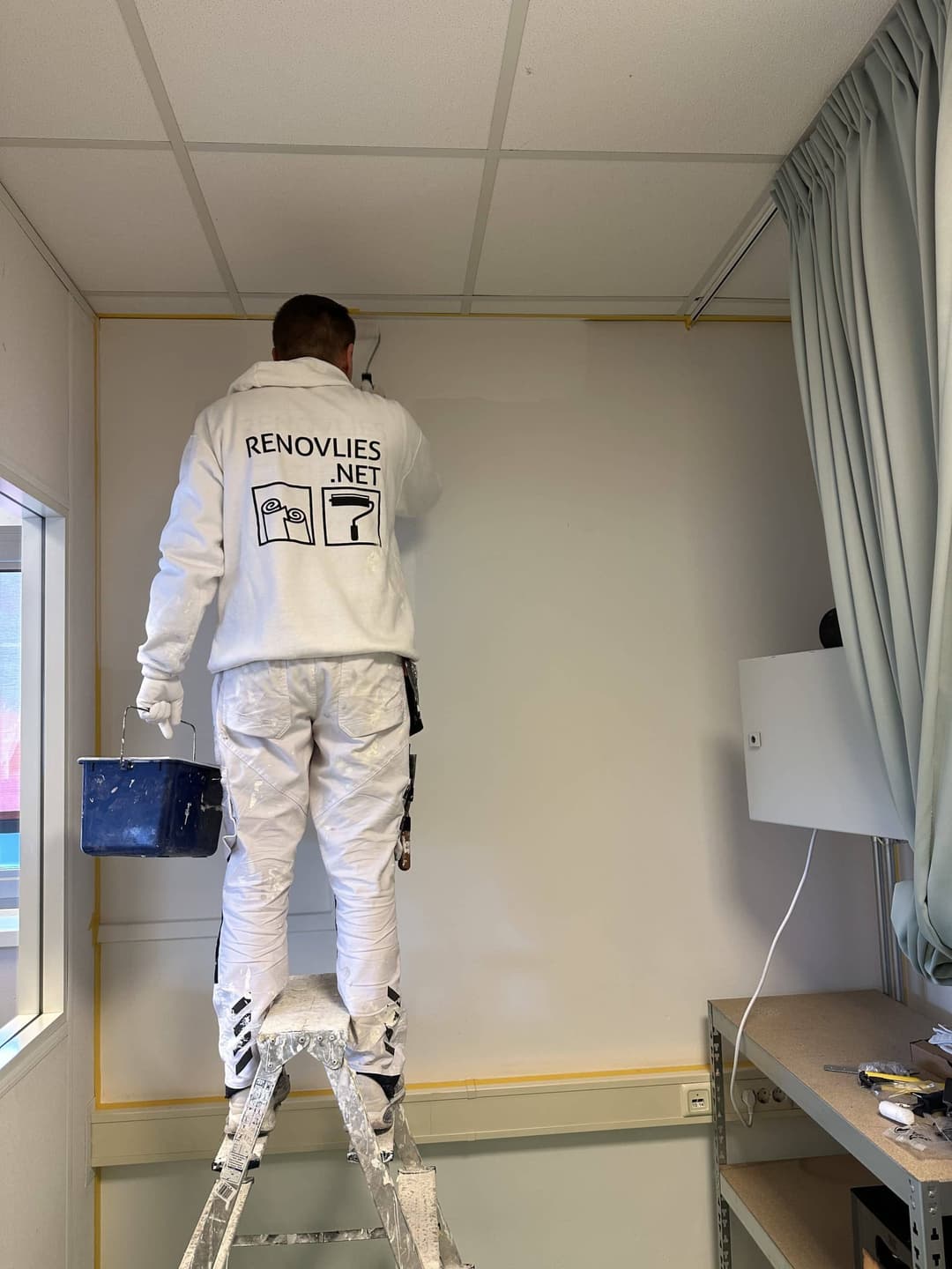Vakspecialisten van Renovlies.net aan het werk bij woningrenovatie